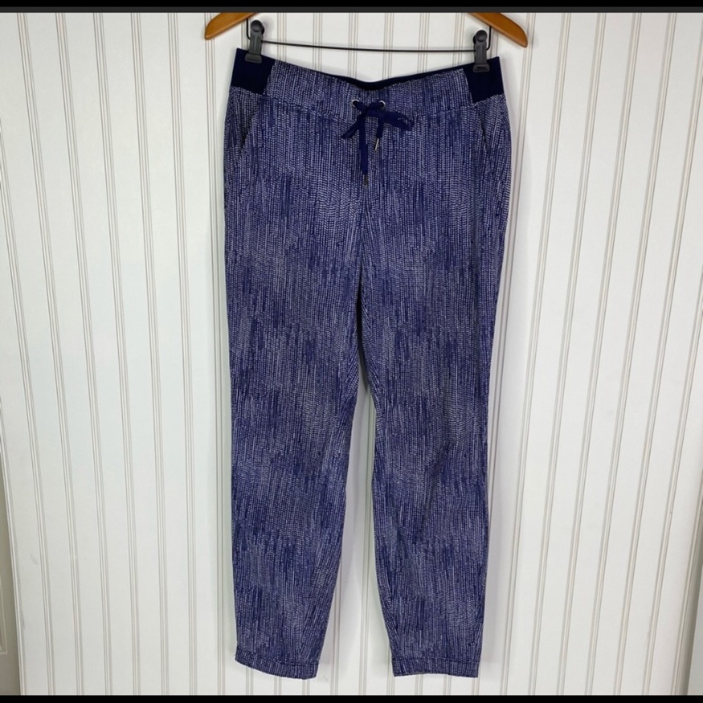 Athleta Sz 10 Blue Batik Midtown Ankle Pant
